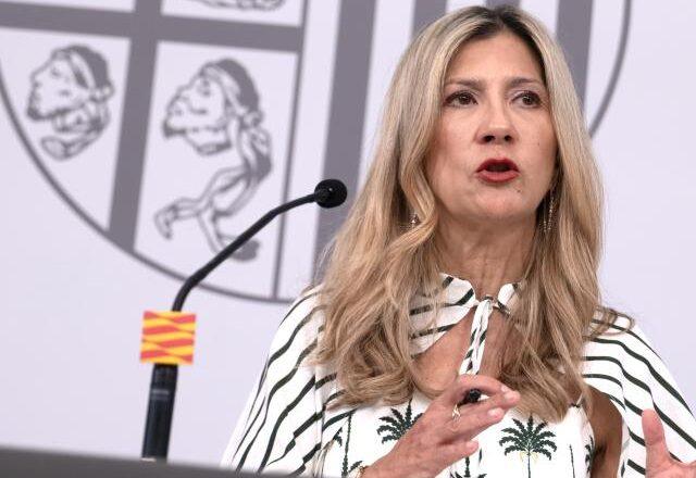 Mar Vaquero: “Nuestra prioridad es atender las necesidades de los aragoneses en el ámbito de la vivienda”