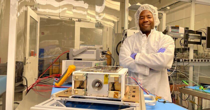 NASA prueba un CubeSat con propulsión de doble modo antes de su lanzamiento