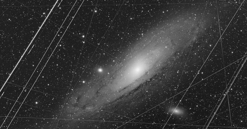 Andrómeda: Antes y Después de Photoshop – APOD del 27 de septiembre de 2026