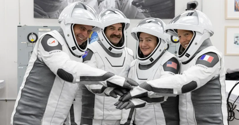 NASA y SpaceX Crew-12 analizarán la misión en la estación y el regreso próximo