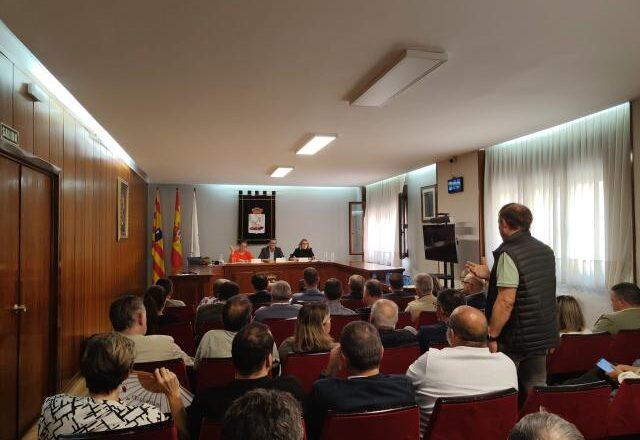 Eva Valle se compromete a «intensificar» la búsqueda de proyectos de inversión para los municipios en Transición Justa