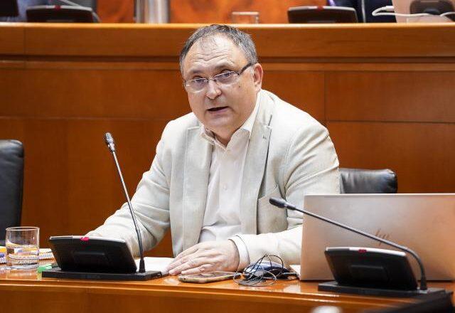 El INAGA disminuye de 7.500 a 4.400 los expedientes abiertos en tres años y duplica su equipo técnico