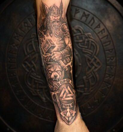 Kikka Tattoo Studio, tatuajes y piercing con sello propio en Zaragoza