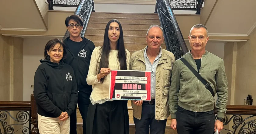 La XXVIII Muestra de Teatro Joven logra recaudar 443 euros en beneficio de Autismo Teruel