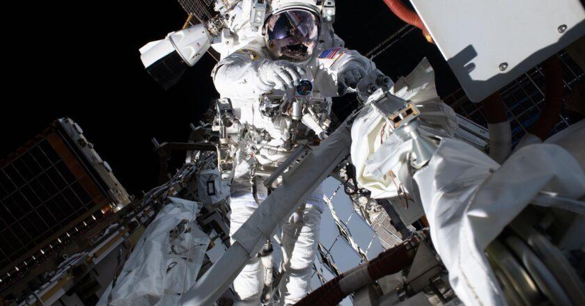 NASA Anuncia Conferencia de Prensa para Previsualizar las Caminatas Espaciales 100 y 101 de EE. UU.